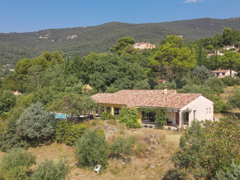 Villa for Sale in Seillans, Var Countryside (fayence, Lorgues, Cotignac) 3