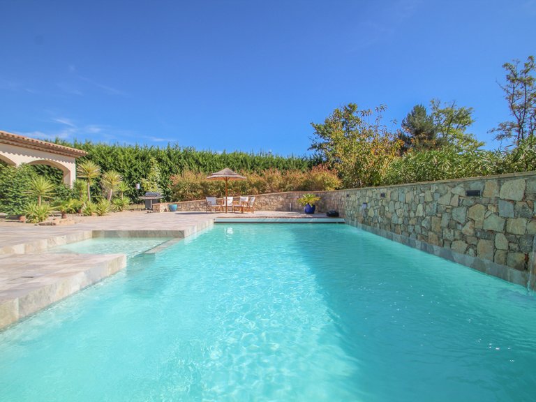 Villa for Sale in Callian, Var Countryside (fayence, Lorgues, Cotignac) 4