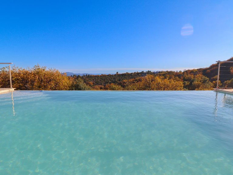 Villa for Sale in Fayence, Var Countryside (fayence, Lorgues, Cotignac) 3