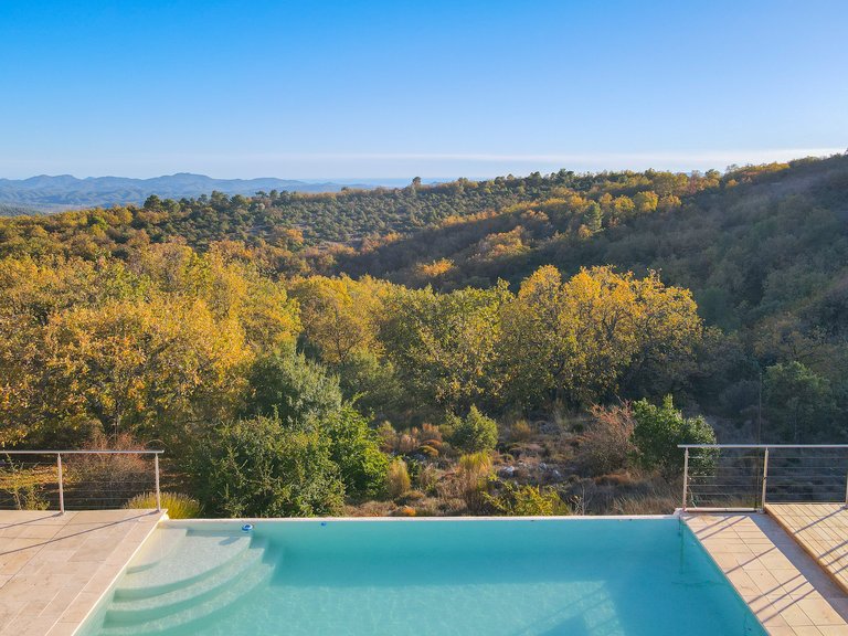 Villa for Sale in Fayence, Var Countryside (fayence, Lorgues, Cotignac) 4