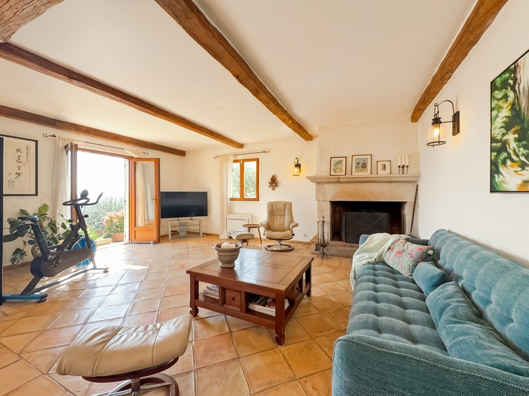 Villa for Sale in Fayence, Var Countryside (fayence, Lorgues, Cotignac) 12