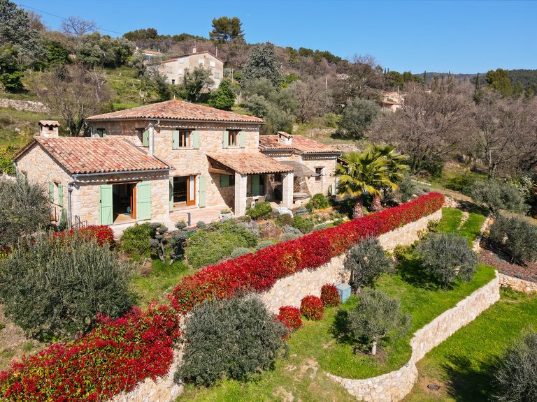 Villa for Sale in Fayence, Var Countryside (fayence, Lorgues, Cotignac) 3