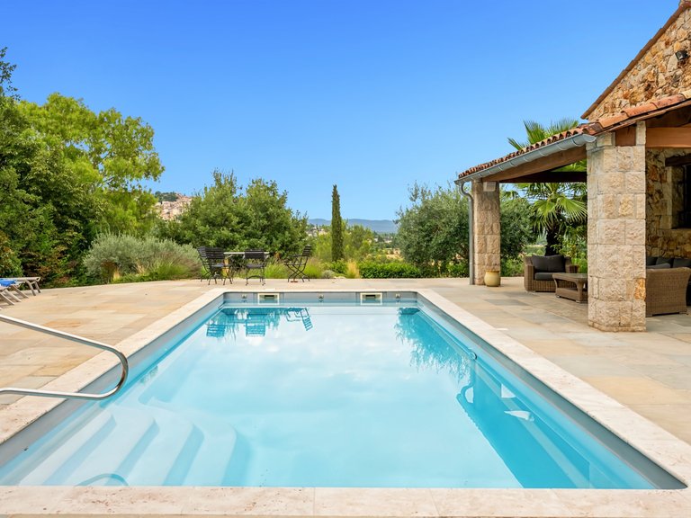 Villa for Sale in Fayence, Var Countryside (fayence, Lorgues, Cotignac) 4