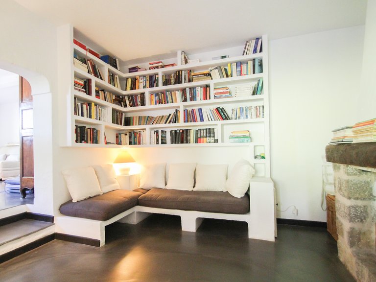 Villa for Sale in Tourrettes Sur Loup, Vence, St. Paul Area 11