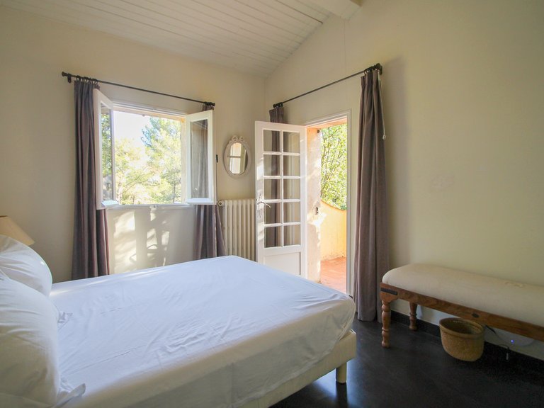 Villa for Sale in Tourrettes Sur Loup, Vence, St. Paul Area 16