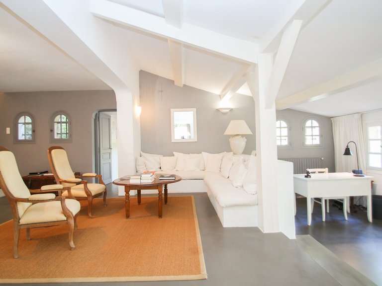 Villa for Sale in Tourrettes Sur Loup, Vence, St. Paul Area 5