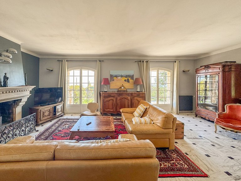 Villa for Sale in Cabris, Mougins, Valbonne, Grasse Area 5