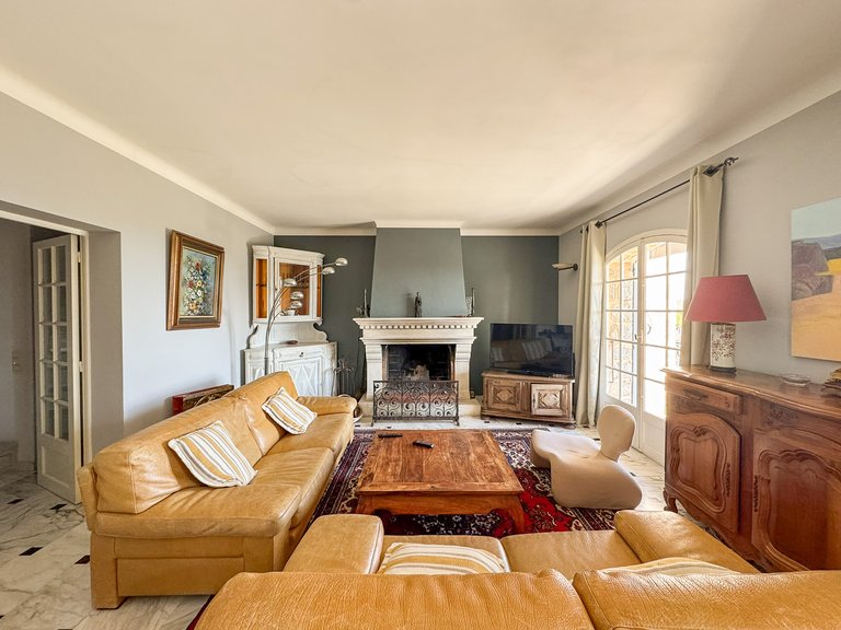Villa for Sale in Cabris, Mougins, Valbonne, Grasse Area 6