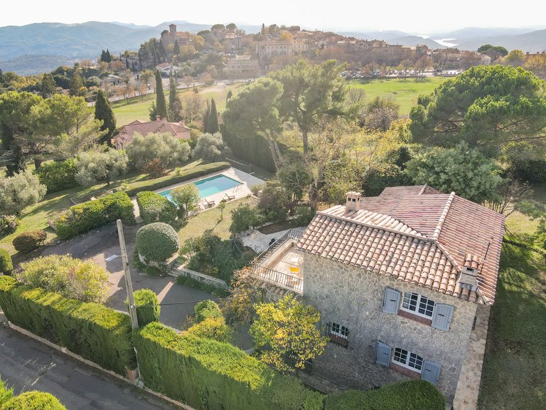Villa for Sale in Cabris, Mougins, Valbonne, Grasse Area 9