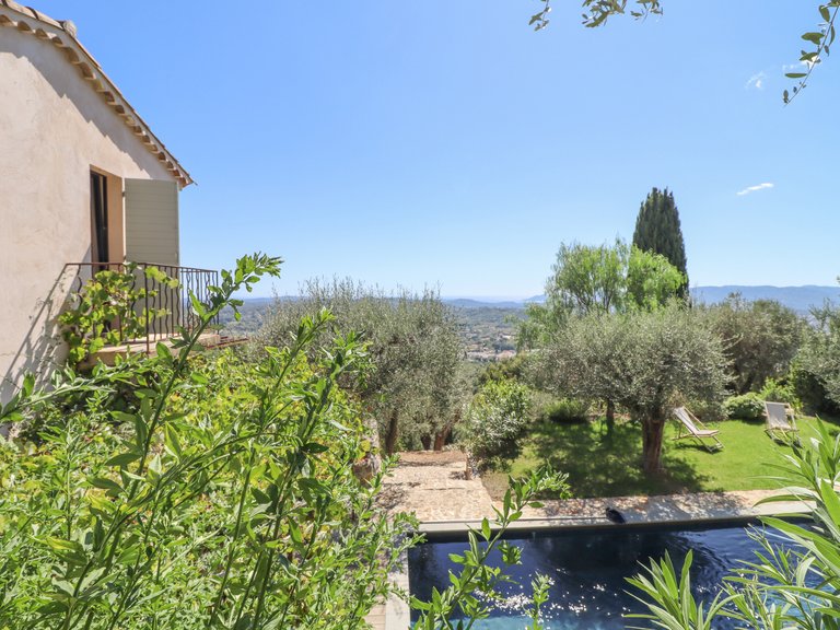 Villa for Sale in Chateauneuf Grasse, Mougins, Valbonne, Grasse Area 11