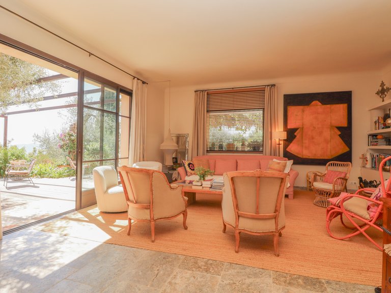 Villa for Sale in Chateauneuf Grasse, Mougins, Valbonne, Grasse Area 20