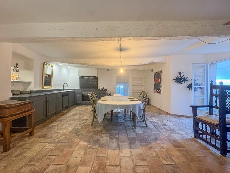 Villa for Sale in Chateauneuf Grasse, Mougins, Valbonne, Grasse Area 8
