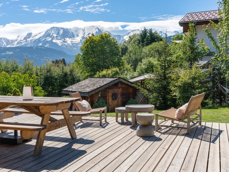 Villa for Sale in Combloux, Megeve 5