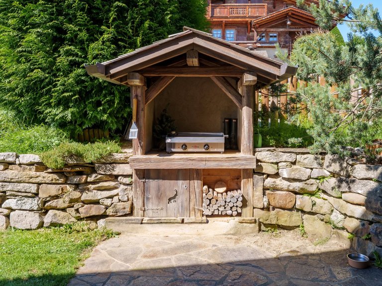 Villa for Sale in Combloux, Megeve 7
