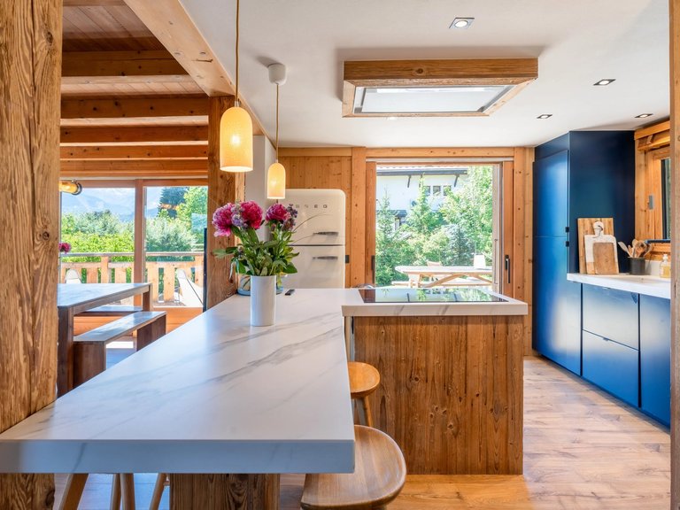 Villa for Sale in Combloux, Megeve 9