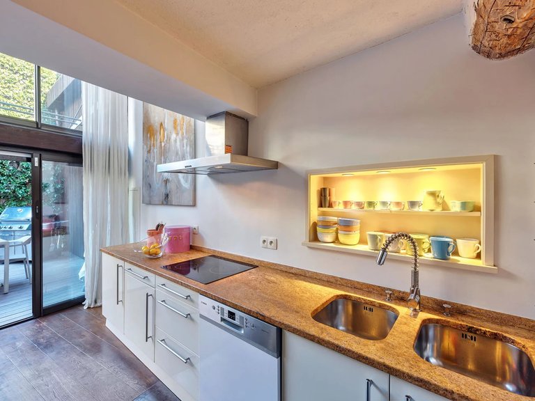 Villa for Sale in Cannes, Cannes Area 13