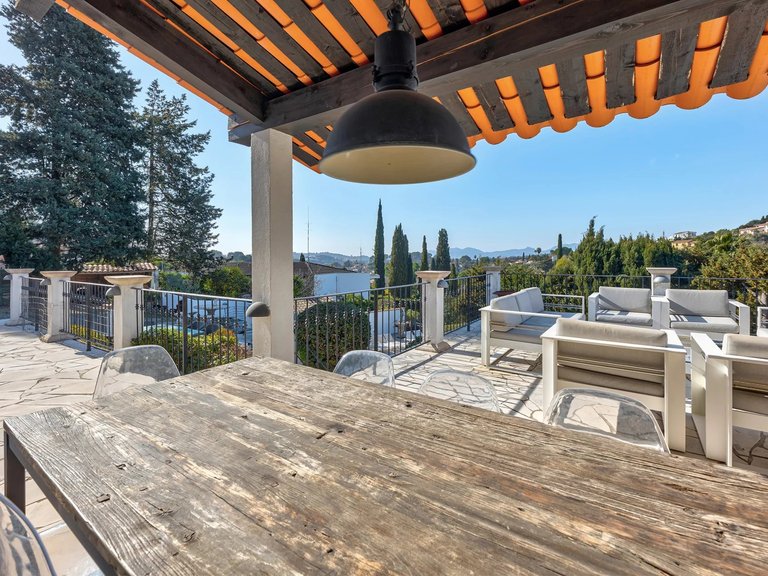 Villa for Sale in Mougins, Mougins, Valbonne, Grasse Area 17