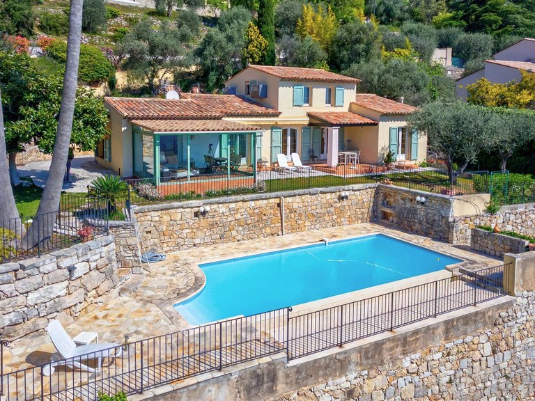 Villa for Sale in Le Tignet, Mougins, Valbonne, Grasse Area 1