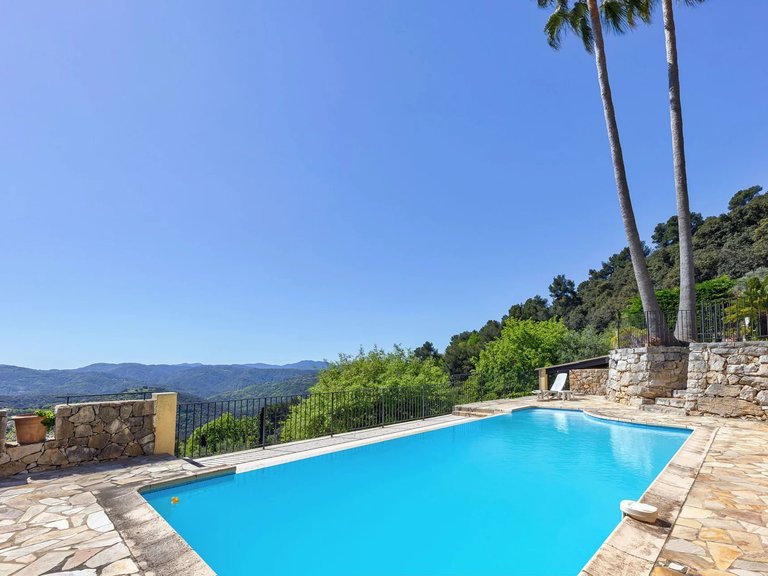 Villa for Sale in Le Tignet, Mougins, Valbonne, Grasse Area 2
