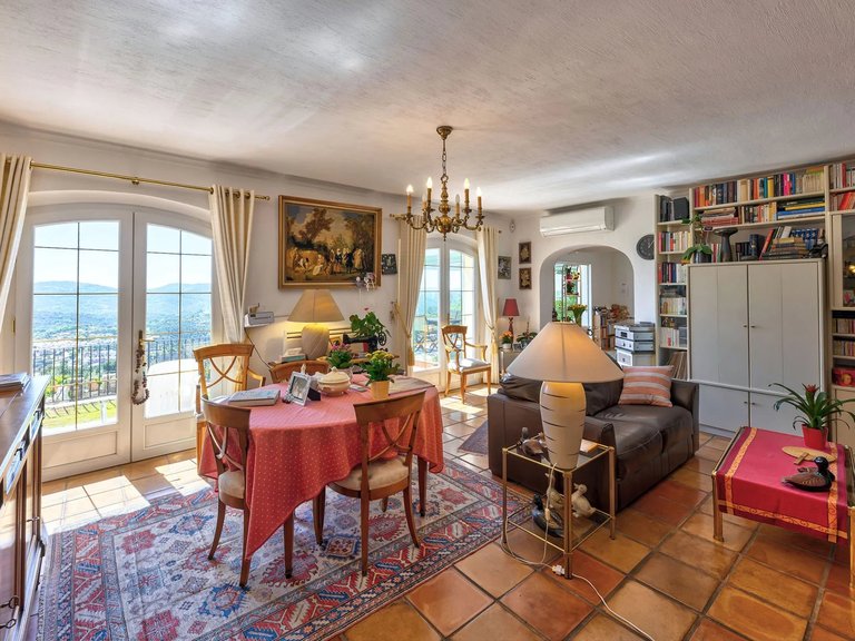 Villa for Sale in Le Tignet, Mougins, Valbonne, Grasse Area 7