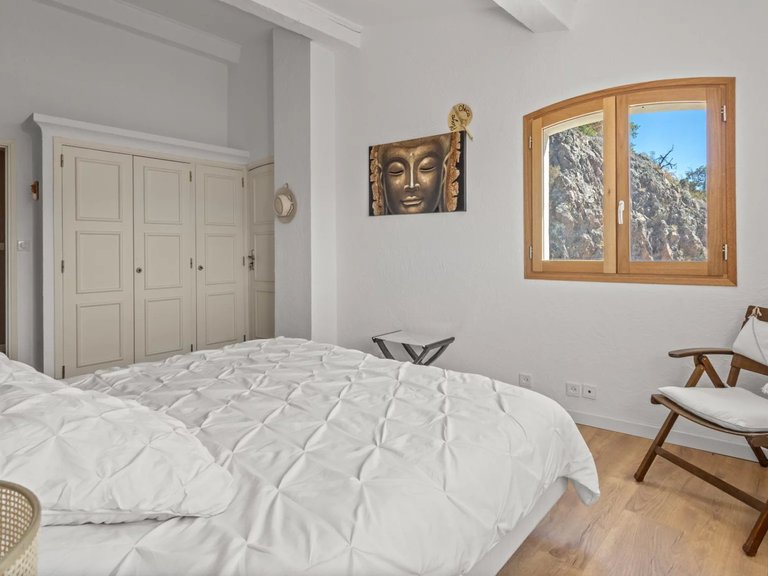 Villa for Sale in Mandelieu La Napoule, Cannes Area 14