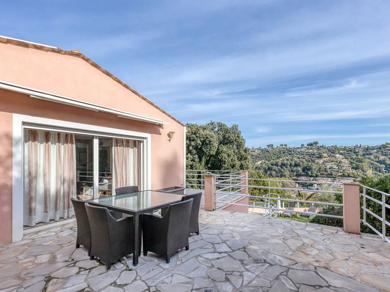 Villa for Sale in Cagnes Sur Mer, Antibes Area 5