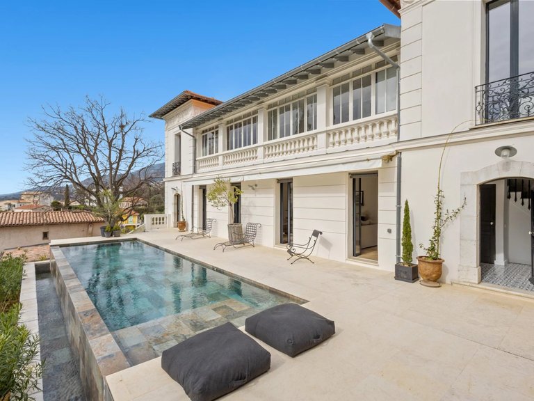 Villa for Sale in Vence, Vence, St. Paul Area 3