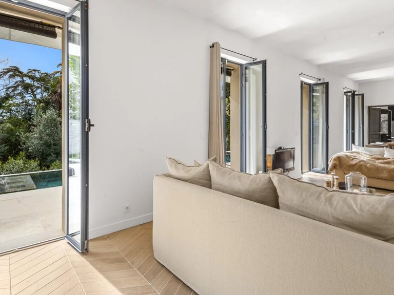 Villa for Sale in Vence, Vence, St. Paul Area 11