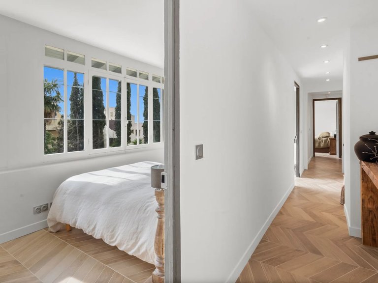 Villa for Sale in Vence, Vence, St. Paul Area 18