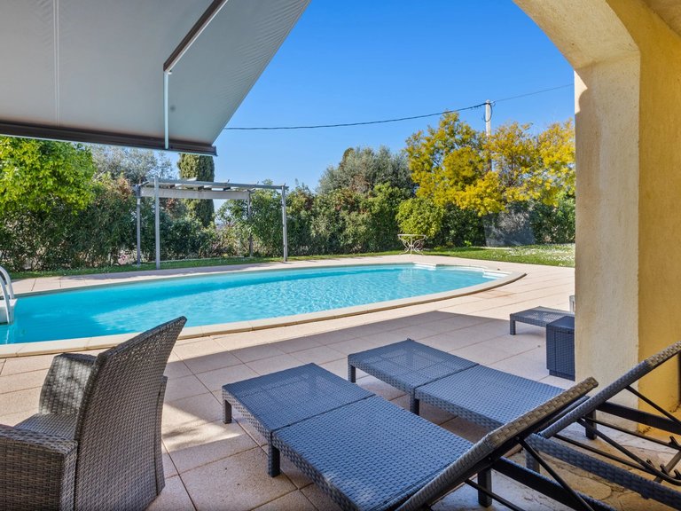 Villa for Sale in Vence, Vence, St. Paul Area 8
