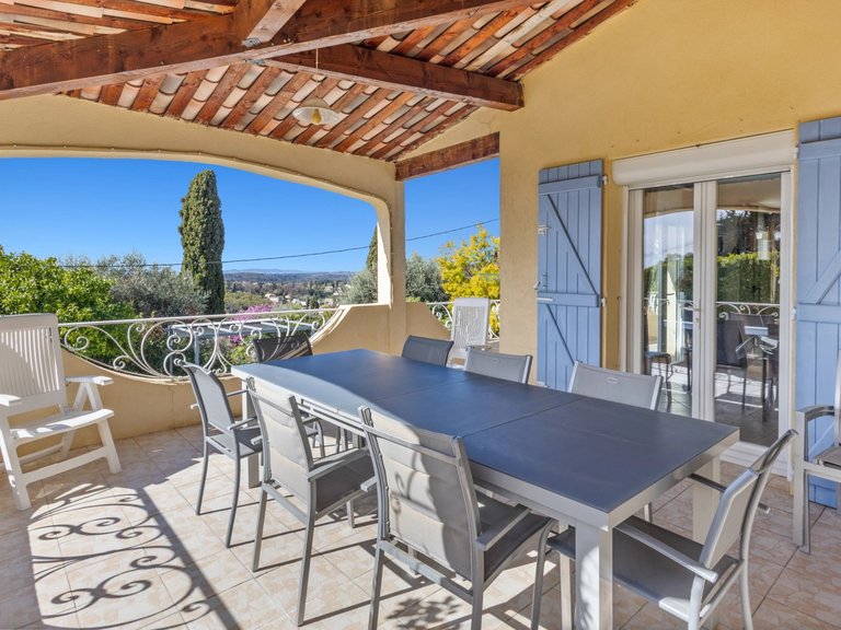Villa for Sale in Vence, Vence, St. Paul Area 9