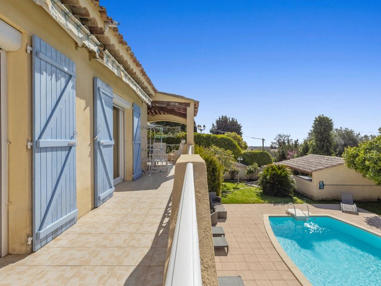 Villa for Sale in Vence, Vence, St. Paul Area 12