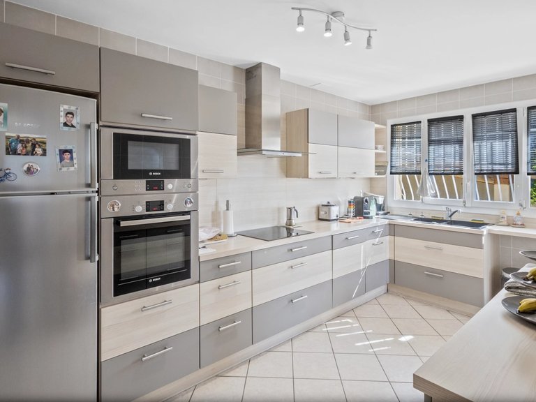 Villa for Sale in Vence, Vence, St. Paul Area 16