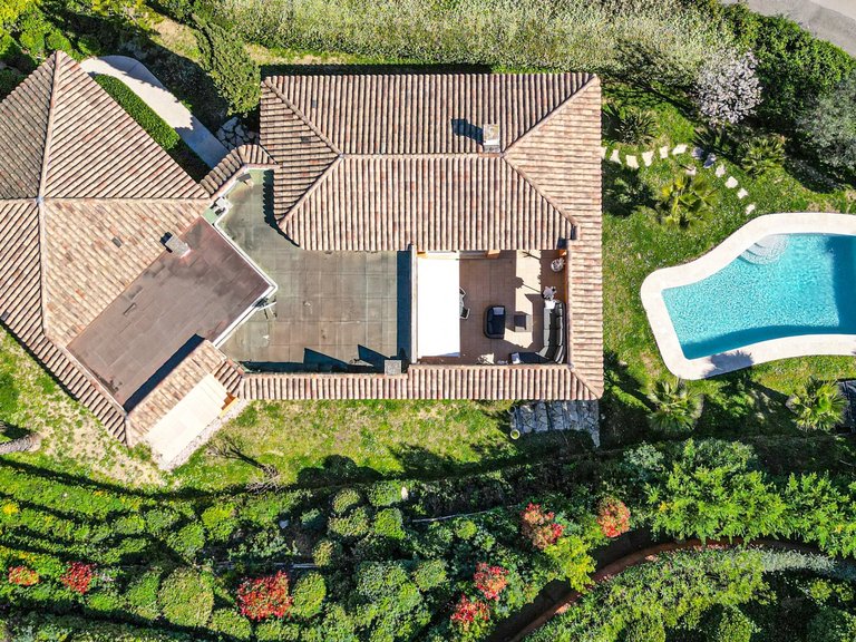 Villa for Sale in Mandelieu La Napoule, Cannes Area 20