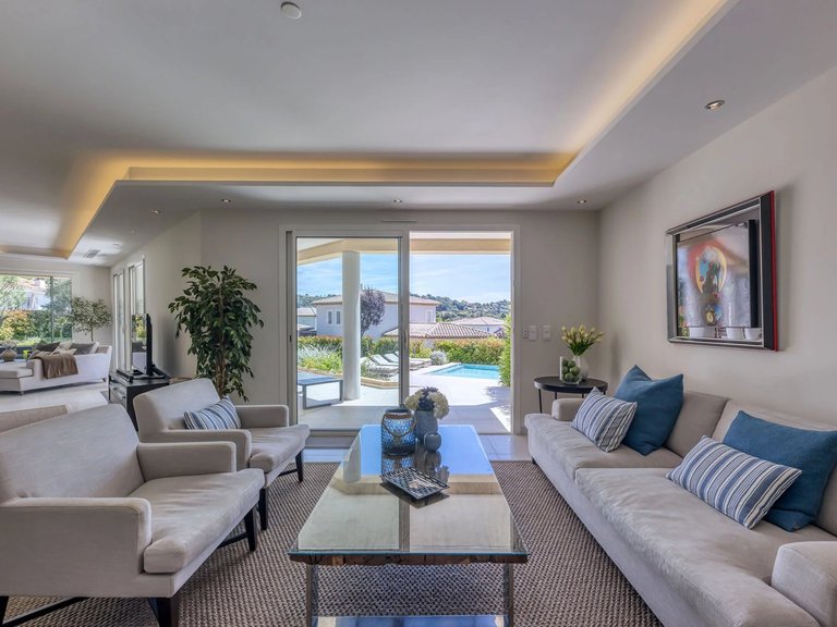 Villa for Sale in La Colle Sur Loup, Vence, St. Paul Area 6