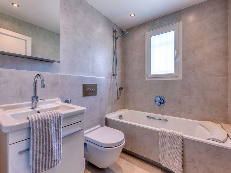 Villa for Sale in La Colle Sur Loup, Vence, St. Paul Area 20