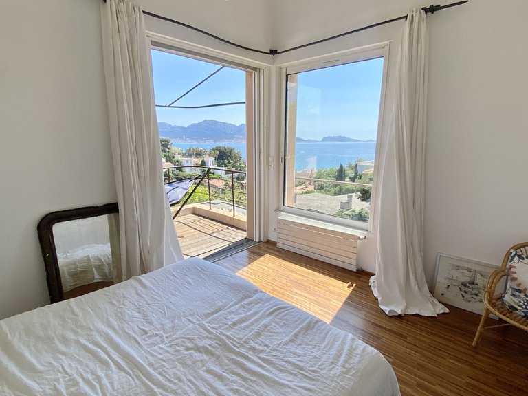 Villa for Sale in Marseille, Marseille & Cote Bleu 5