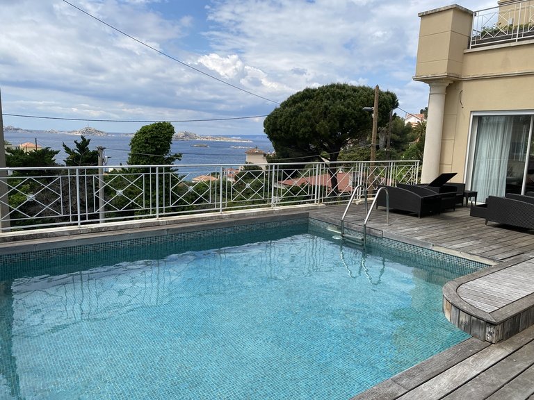 Villa for Sale in Marseille, Marseille & Cote Bleu 10