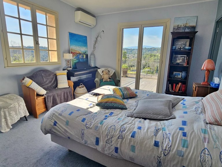 Villa for Sale in Biot, Mougins, Valbonne, Grasse Area 12