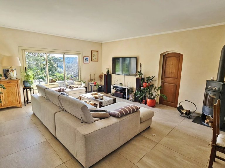 Villa for Sale in Biot, Mougins, Valbonne, Grasse Area 6