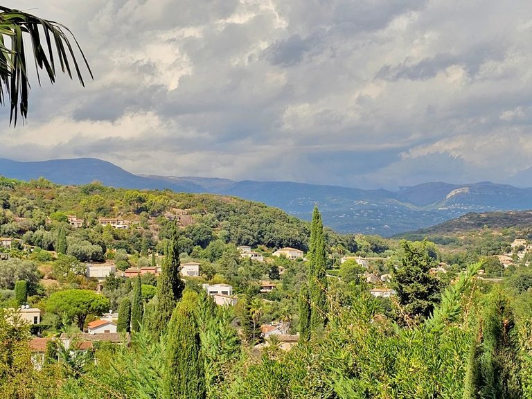 Villa for Sale in Biot, Mougins, Valbonne, Grasse Area 7