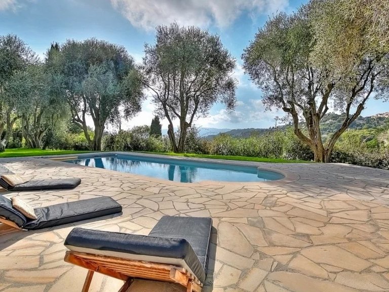 Villa for Sale in Mougins, Mougins, Valbonne, Grasse Area 3