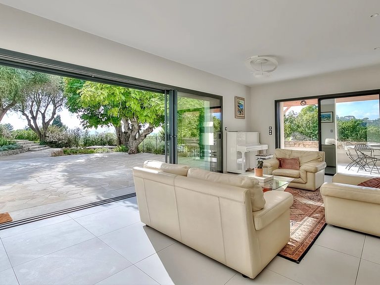 Villa for Sale in Mougins, Mougins, Valbonne, Grasse Area 5