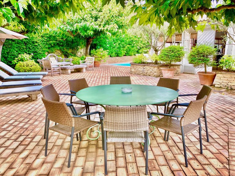 Villa for Sale in Oppede, The Luberon / Vaucluse 11