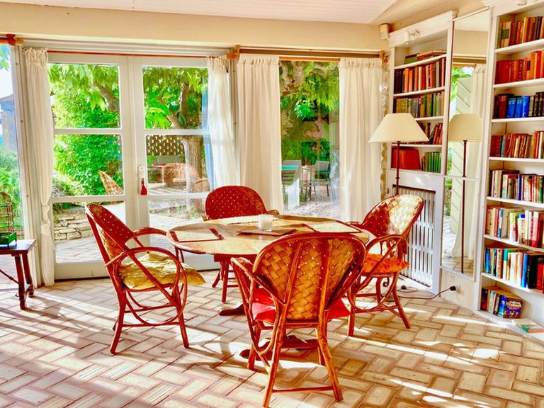 Villa for Sale in Oppede, The Luberon / Vaucluse 8