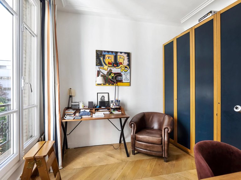 Apartment for Sale in 16th (trocadéro - Etoile - Passy), Golden Triangle - Trocadéro (8th - 16th) 8