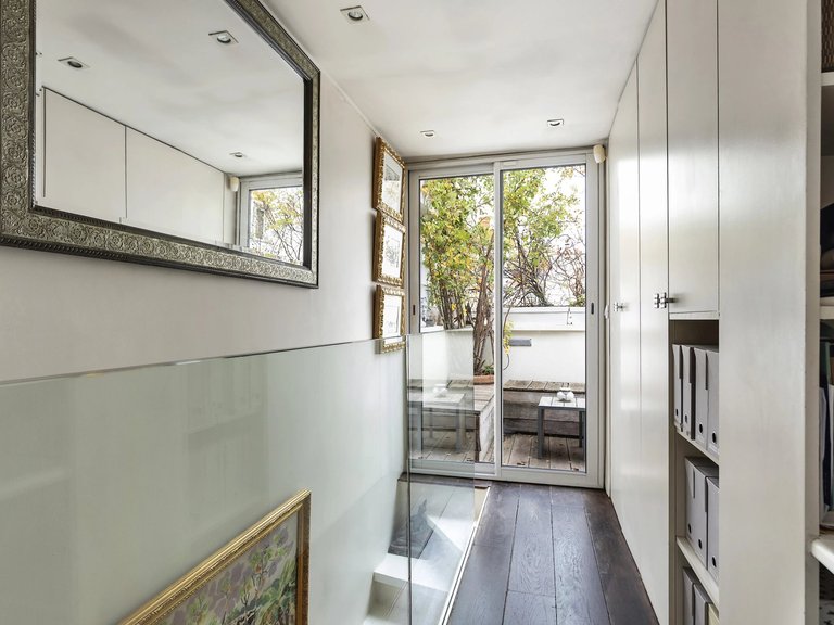 Apartment for Sale in 6th (saint Germain Des Prés - Luxembourg), Paris Left Bank (5th,6th & 7th ) 10