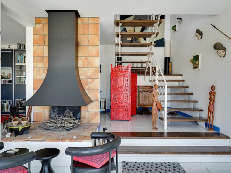 Villa for Sale in Marseille, Marseille & Cote Bleu 19