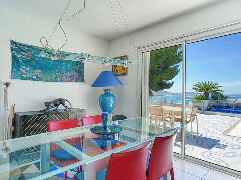 Villa for Sale in Marseille, Marseille & Cote Bleu 6