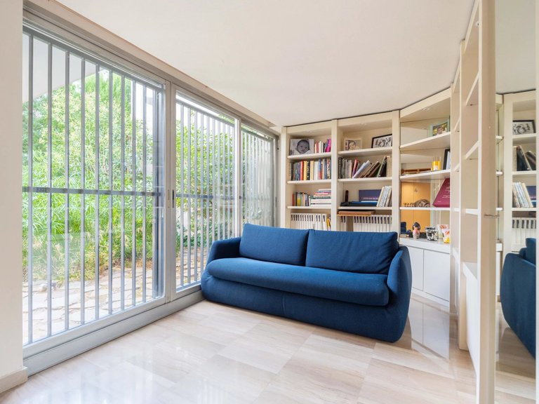Villa for Sale in Marseille, Marseille & Cote Bleu 14